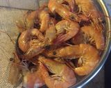 Foto langkah ke 1 dari resep Udang Saos Tiram.
