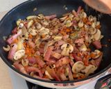 Foto del paso 4 de la receta: Col con bacon y setas