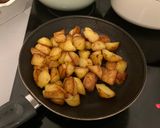 Foto del paso 10 de la receta Estofado de ternera con garbanzos y patatas fritas