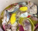 A picture of step 4 of Marinated bonito.