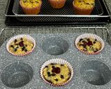 A picture of step 14 of Cranberry Oatmeal Muffins.