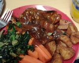 A picture of step 5 of Sweet Chicken and Onion Kale.