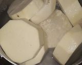 A picture of step 1 of Yam balls and sauce.
