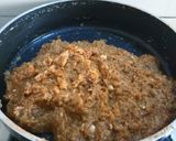 A picture of step 4 of Panchratna halwa.