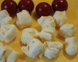A picture of step 2 of Tomato Cheese Meatballs using Thinly Sliced Pork Offcuts.