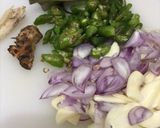 Foto langkah ke 2 dari resep Sambal Tomat Tumis untuk Pelengkap Garang Asem Khas Pekalongan.