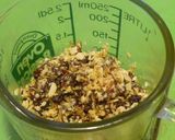 A picture of step 1 of Macrobiotic Raisin Sandwich Cookies.