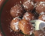 A picture of step 6 of Marie biscuit gulab jaman.