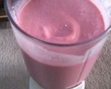 A picture of step 4 of Frozen Raspberry and Banana Smoothie.