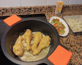 Foto del paso 2 de la receta: Muslitos de pollo en salsa
