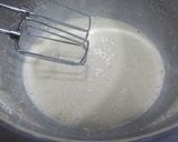 Foto del paso 3 de la receta Bizcocho de mermelada de arándanos y manzana