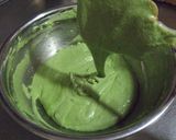A picture of step 12 of Matcha Green Tea Macarons.
