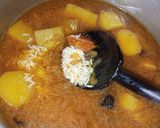A picture of step 3 of Aloo ki Tahiri.