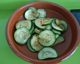 Foto del paso 1 de la receta: Patatas con Calabacín