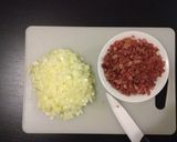 A picture of step 1 of Quiche Lorraine.