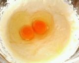 A picture of step 5 of Rich and Browned Camembert Cheesecake.