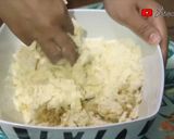 Foto langkah ke 4 dari resep Pastel goreng renyah isian bihun sayur.