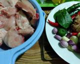 Foto langkah ke 1 dari resep Ayam kecap sunda.