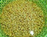 A picture of step 1 of For Natto Lovers Outside Japan! Home-Made Natto in an Oven!.