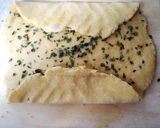 Medvehagymás pogácsa recept fázis 3 fotója