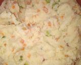 A picture of step 2 of Rava Malai Sandwich.
