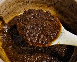 Foto langkah ke 2 dari resep Bumbu Hitam Praktis (untuk ayam/bebek).
