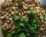 Foto del paso 3 de la receta: Lentejas a las “finas hierbas” con huevo poche