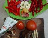 Foto langkah ke 2 dari resep Ayam bumbu rujak pedas manis.