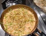 Foto del paso 3 de la receta: Tortilla saludable de brotes de lentejas