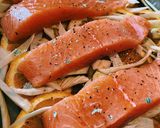 A picture of step 3 of Honey pulled salmon with oranges and fennel🧡.