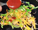 A picture of step 3 of Water chestnut and buckwheat flour Spring Roll.