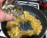 Foto del paso 5 de la receta: Zarzuela de rape, merluza y gambones