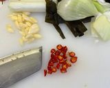 Hình bước làm 2 của món Trứng cút rim tương Hàn Quốc