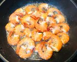 Hình bước làm 2 của món Tôm sốt