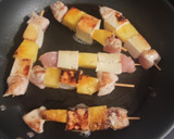 Foto del paso 3 de la receta: Brochetas pollo, piña y queso Brie. 🐔🍍🧀