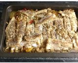 Foto del paso 7 de la receta: Filetes de pescado al horno con cama de patatas