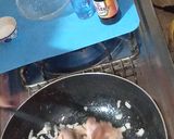 A picture of step 4 of Red & Hot sauce pasta.