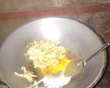 Foto langkah ke 4 dari resep Nasi goreng nikmat.