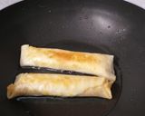 क्रिस्पी स्प्रिंग रोल्स (crispy spring roll recipe in Hindi) रेसिपी चरण 11 फोटो