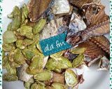 Foto langkah ke 1 dari resep Ikan asin dan petai balado ala fm.