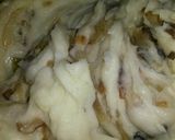 A picture of step 3 of Sig's Mash with Caramelised Onions.
