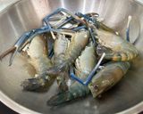 A picture of step 1 of Grilled Cheese Prawns.