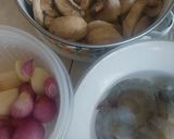 Foto langkah ke 1 dari resep Jamur Udang saus tiram.