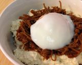 A picture of step 6 of Easy Tofu and Nametake Mushrooms Rice Bowl with Soft-Poached Egg.