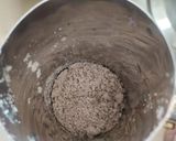 A picture of step 4 of Kerala brown rice puttu.