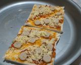 Foto langkah ke 2 dari resep Pizza Roti Tawar.