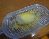 A picture of step 1 of Pork Shogayaki (Ginger Fried Pork).