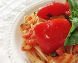 A picture of step 25 of Chilled Pomodoro Chilled Tomato Sauce Pasta.