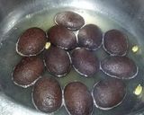 A picture of step 4 of Gulab jaman.