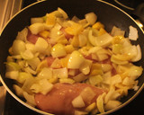 Foto del paso 3 de la receta: Fileets de pollo arroceados